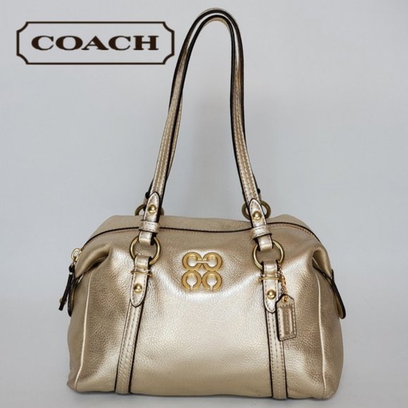 Coach Handbags - NWOT 🎀COACH GOLD JULIA LEATHER BAG🎀